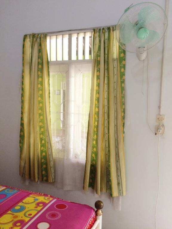 Griya 24 Homestay Медан Экстерьер фото